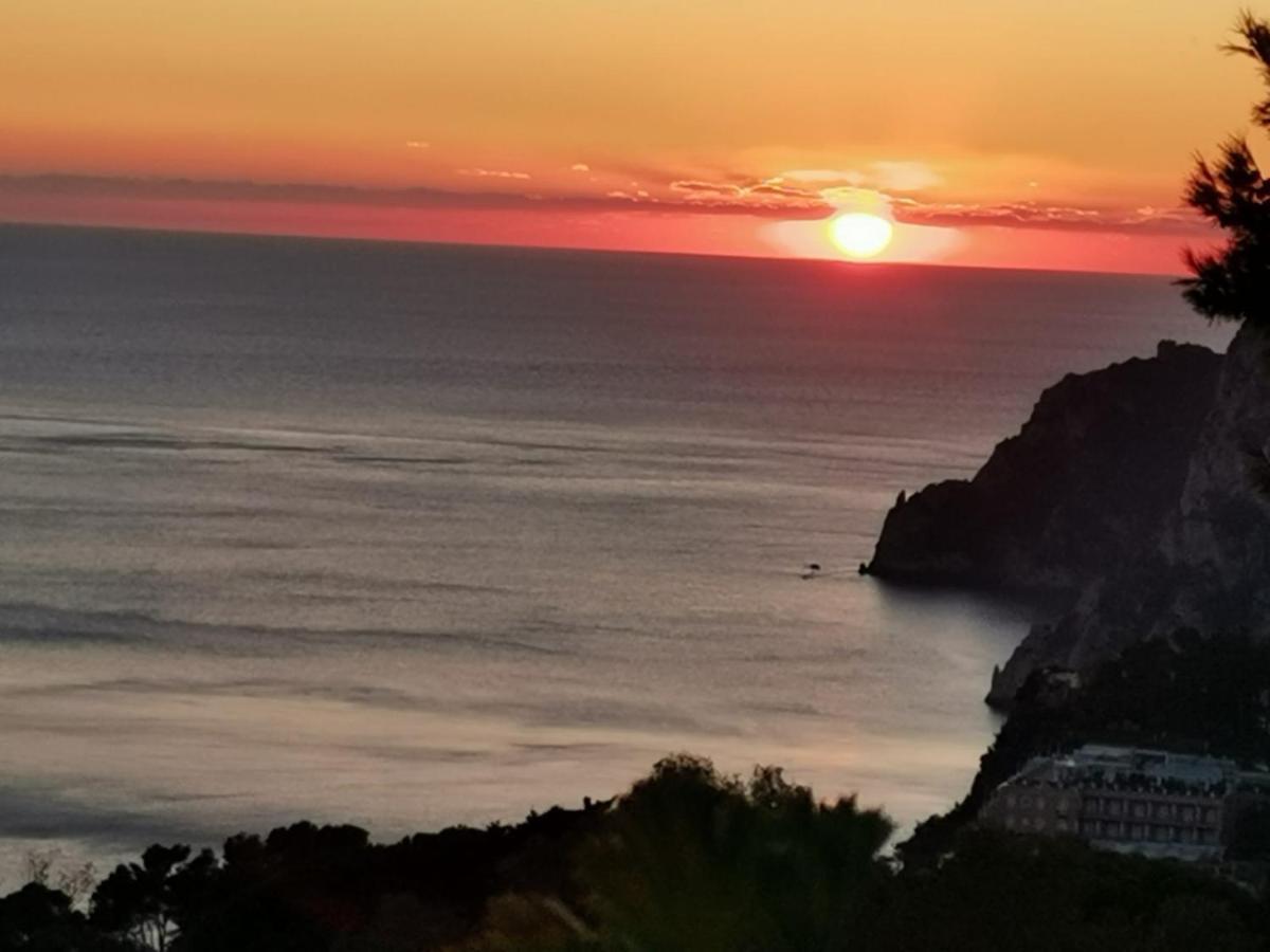 Marvelous Sea View Villa Капрі Екстер'єр фото